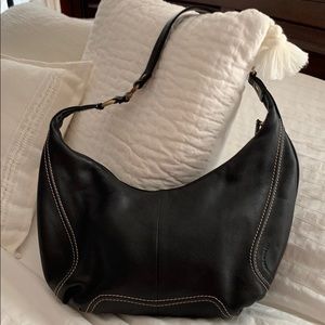 Stone Mountain Leather Hobo Bag Black